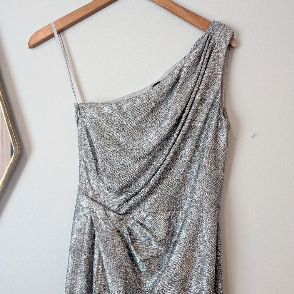 Lauren Ralph Lauren Metalic Silver Evening Gown Size 2. - Picture 3 of 14
